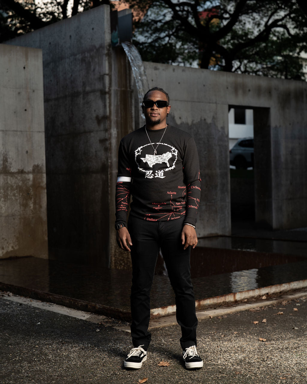 Southern Routes LS // Black